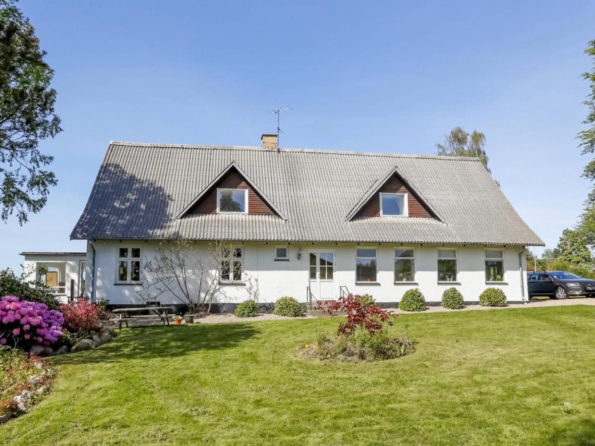 Bed and Breakfast Den Gamle Apotekergaard Hong Экстерьер фото