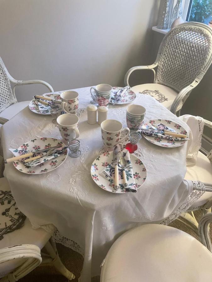 Bed and Breakfast Den Gamle Apotekergaard Hong Экстерьер фото