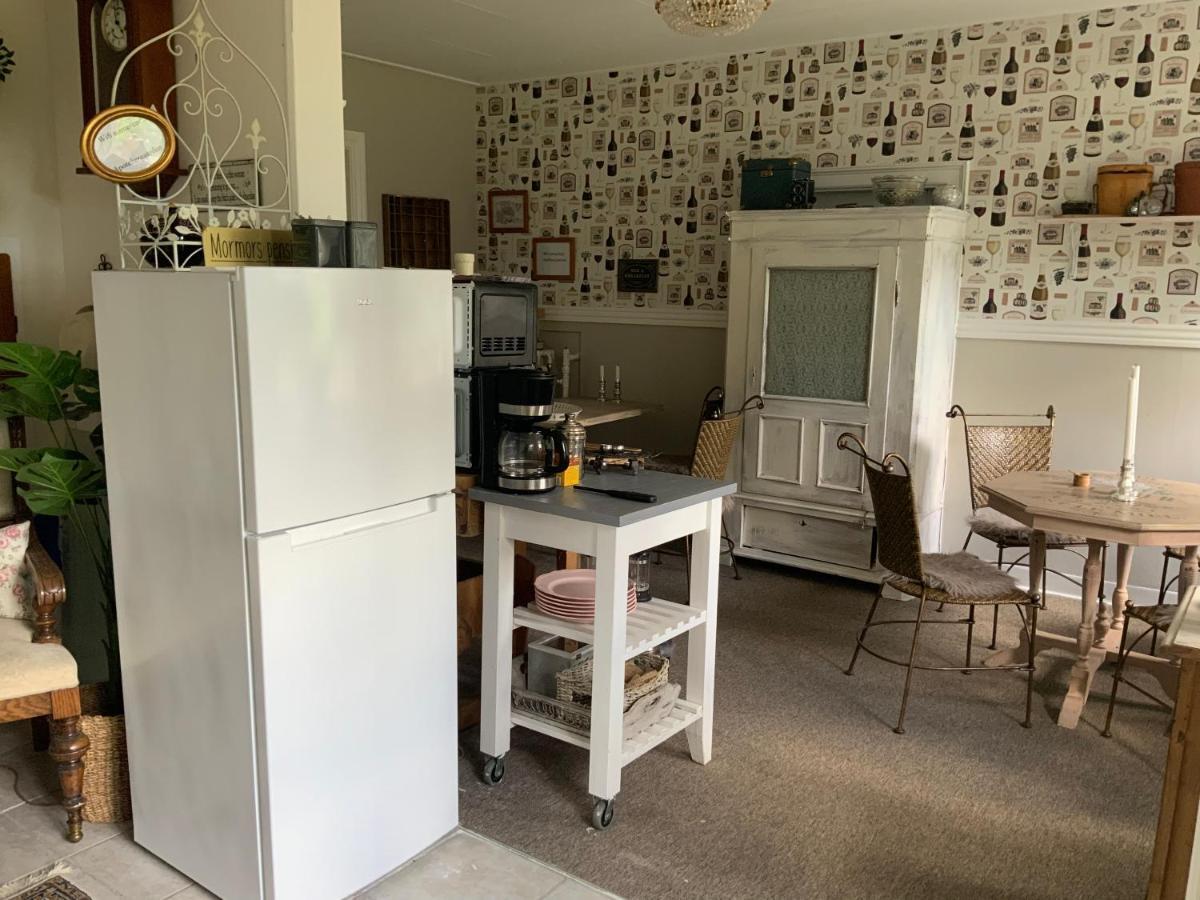 Bed and Breakfast Den Gamle Apotekergaard Hong Экстерьер фото