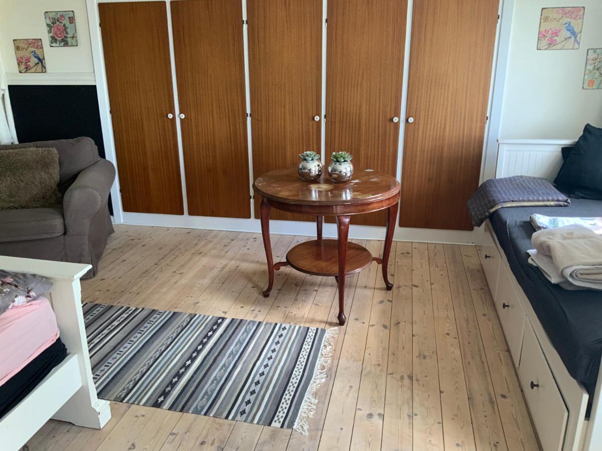 Bed and Breakfast Den Gamle Apotekergaard Hong Экстерьер фото